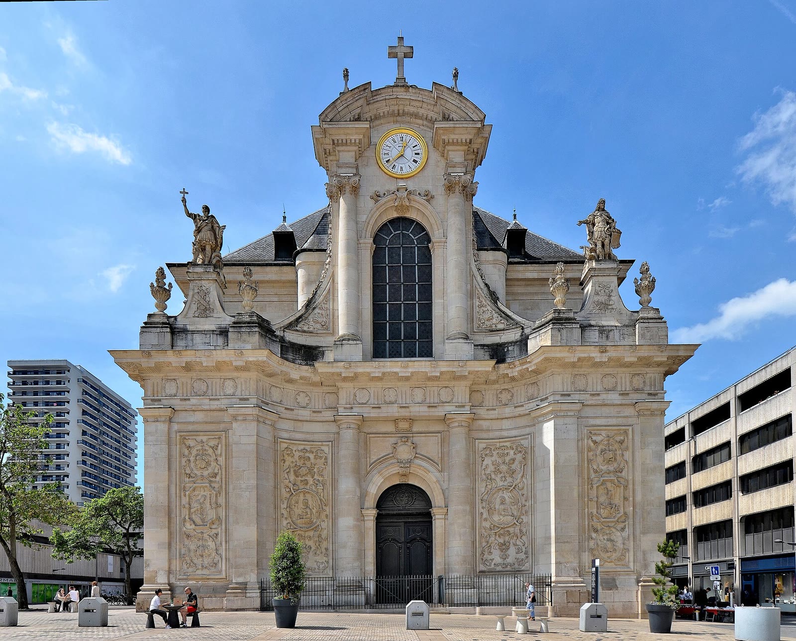 Die Kirche Saint-Sébastien und ihre Barockfassade
