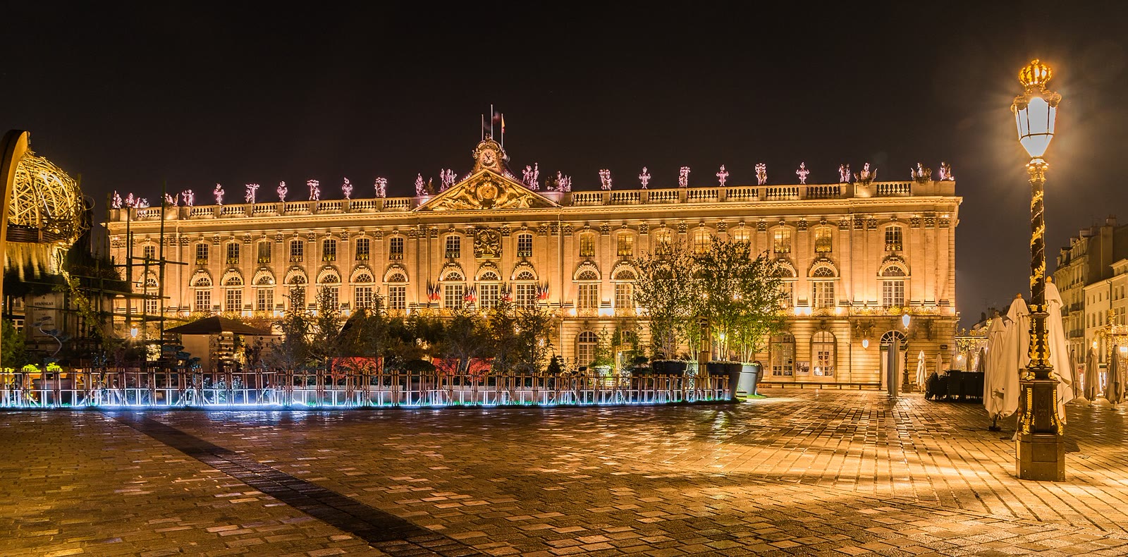 L'hôtel de ville de Nancy, façade royale de la place Stanislas