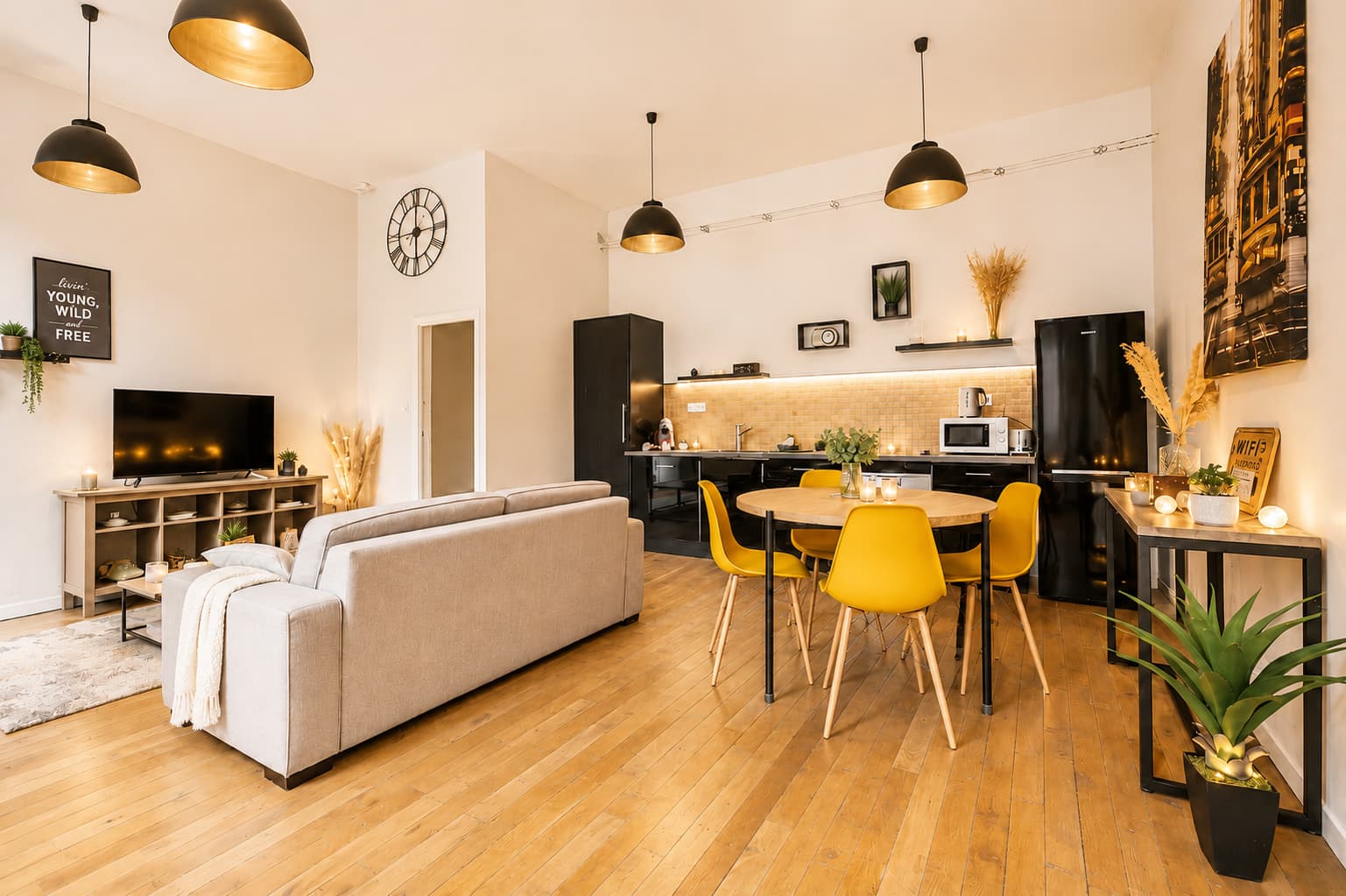 Nancy Gare — Le Loft